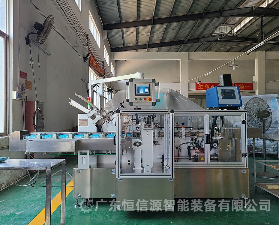 带托零食、饼干装盒机